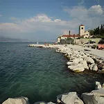 Lucija 2 Min Walk To The Penzion