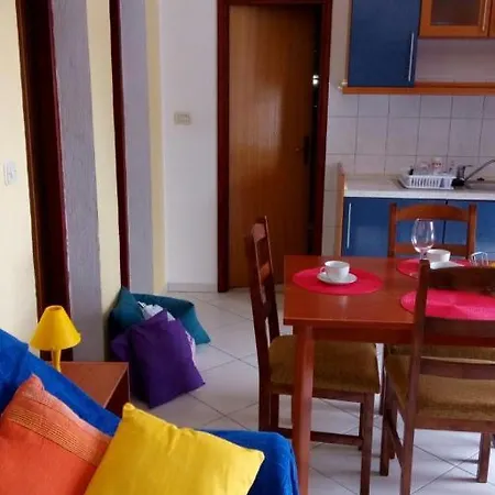Lucija 2 Min Walk To The