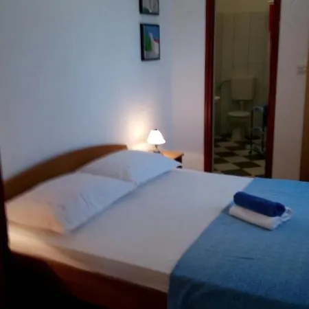 بيت ضيافة Lucija 2 Min Walk To The